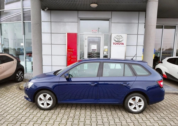 Skoda Fabia cena 34900 przebieg: 204199, rok produkcji 2018 z Bobowa małe 254